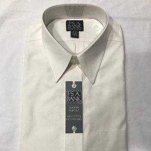 Jos A Bank 16-33 Traveler collection dress shirt